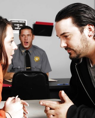 Atemberaubende asiatische Frau asa akira gangbanged von Beamten im Gefängnis
 #52783328