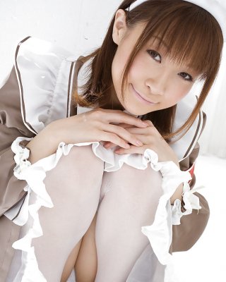 Sexy asiatisches Schulmädchen misa kikouden entblößt ihre zierlichen Tittchen
 #51291336