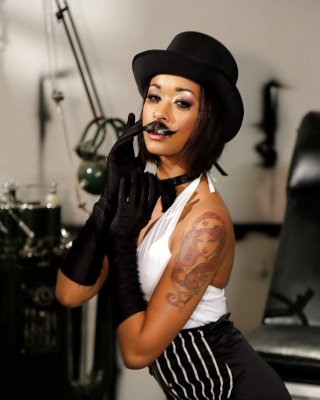 Ebony pornstar Skin Diamond strutting in vintage hat and long gloves #55608476