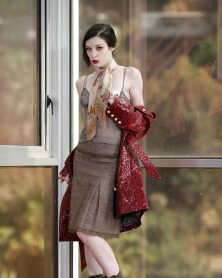 Skinny Babe Stoya posiert bekleidet und zieht sich ziemlich heiß aus
 #55655473