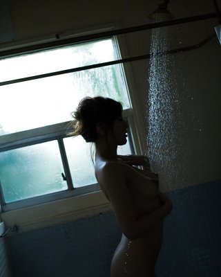 Naked asian babe with petite fanny emi harukaze taking bath
 #50139069