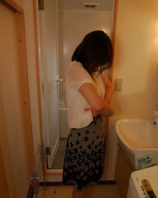 Asiatisch milf haruko ogura strips nach unten und gets gefickt tough nach dusche
 #51912752