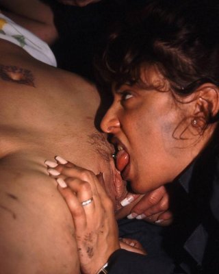 Sehr hart lesbischen Sex mit anal gefickt und vieles mehr
 #68980625