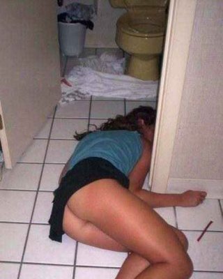 Drunk girls passed out and naked at parties Porn Pictures, XXX Photos, Sex  Images #3313698 - PICTOA