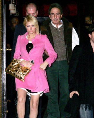 Paris Hilton zeigt ihre Muschi und kleine Titten Paparazzi-Bilder
 #75426441