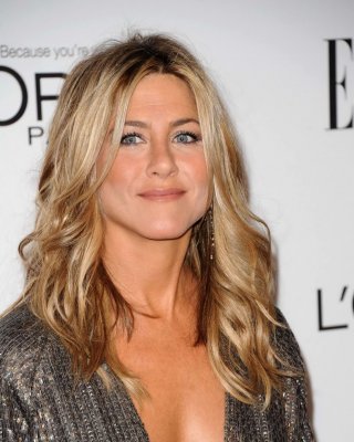 Jennifer aniston leggy cleavy tragen skimpy kleines Kleid bei elle's 18th annual
 #75285542