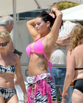 Jenni farley sexy und heiß bikini und topless paparazzi photos
 #75266895