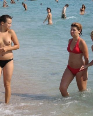 Unglaubliche FKK-Fotos
 #72312671