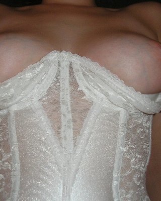 Sexy gf posiert in heißen Dessous
 #67234497