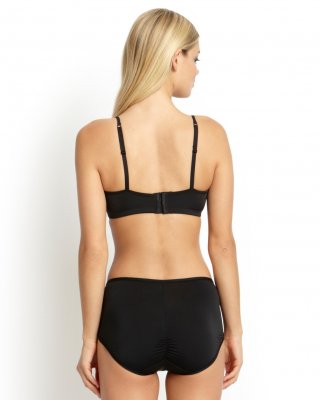 Danielle knudson in assets red hot label by spanx 2015
 #75159420