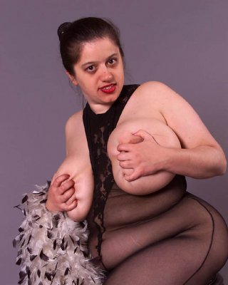 Oversized pantyhoses on fat brunet #75548695