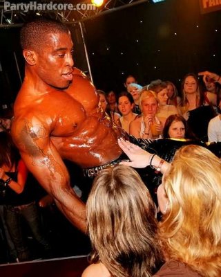 At a chippendale party amateur babes in the audience go bonkers #76402877