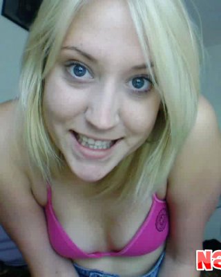 Chk out super hot tinamarie Streifen auf cam und zeigen ihren feinen Arsch
 #77594858