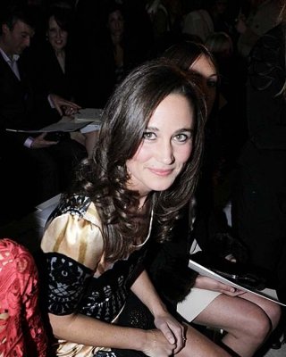 Pippa Middleton Sexy And Hot Upskirt Without Underpants Photos