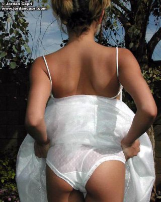 Jordan Capri Strips Out Of Her Wedding Dress!