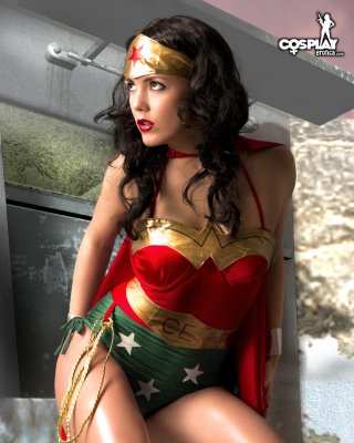 Wonder Woman Cosplay Porn Pictures XXX Photos Sex Images