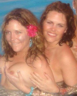 Really Drunk Amateur Girls At A Pool Party