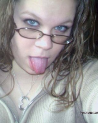 Bilder von einem Amateur mollig camwhoring babe
 #71718119