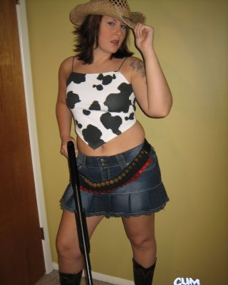 Candi bekommt eine Cowgirl-Größe Gesichtsbehandlung
 #75551899