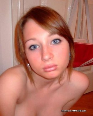 Busty Amateur Girl Taking Nude Self Pics