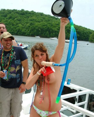 Nebraska Coeds go naked at Party Cove boat party Porn Pictures, XXX Photos,  Sex Images #2710586 - PICTOA
