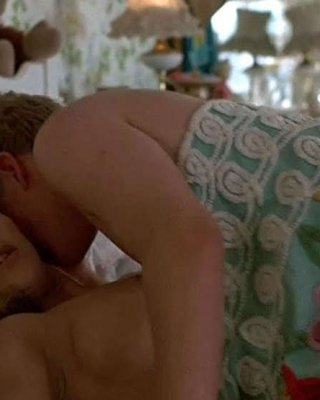 Kelly Preston Revealing Her Nice Boobs And Ass In Nude Movie Caps