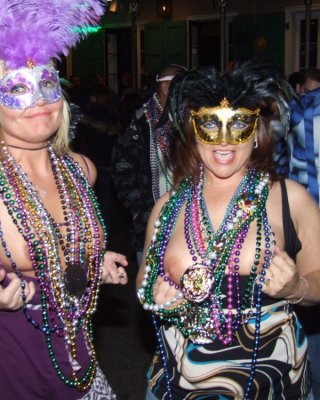 Betrunken mardis gras tit blinken
 #76394851