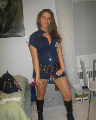 Sehr glücklich Amateur Teens mit perfekten Körper Streifen
 #71606508