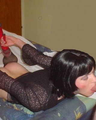 Real Tranny Gfs Posing And Showing Big Cocks