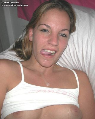 Badgirl nikki ist ganz mit Sperma bedeckt
 #67727137