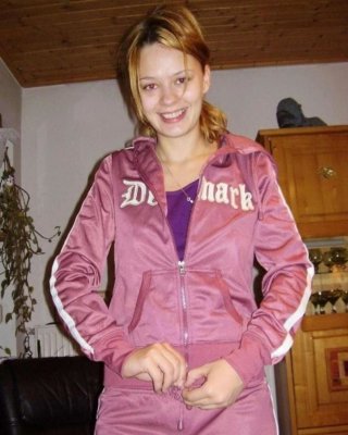Kinky amateur girlfriend posing sleazy for her lover #67613509