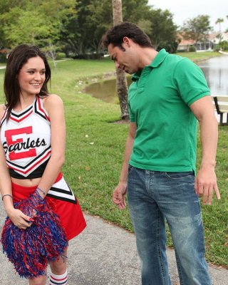 Brünette teen wird gefickt
 #75467411