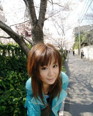 Asiatisches Model Maki Hoshino zeigt ihre Titten und Muschi
 #69737163