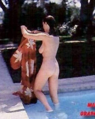 Super vollbusige Schauspielerin Mimi Rogers zeigt ihre dd Titten
 #75351646