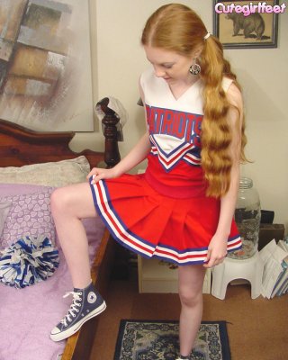 320px x 400px - Redhead cheerleader with hairy pussy playing with her feet Porn Pictures,  XXX Photos, Sex Images #3252179 - PICTOA