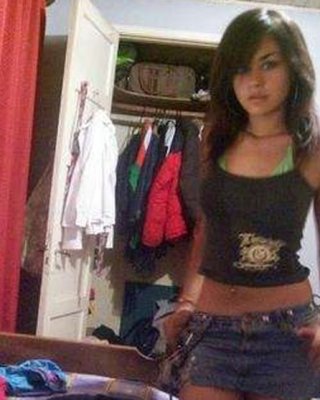 Schauen Sie sich meine heißen Freundinnen bekommen geil in diesen Amateur-Bilder
 #79414917