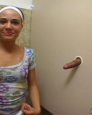 Amateur Teen Babe Giving Nice Handjobs At The Glory Hole