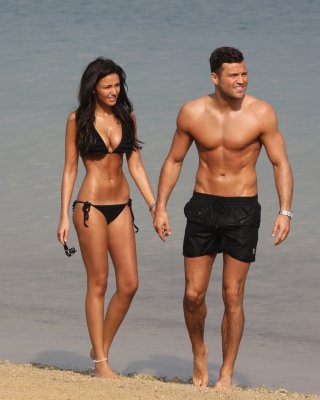 Michelle Keegan Busty In A Tiny Black Bikini At The Beach