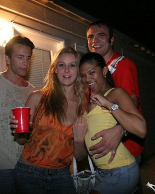 320px x 400px - Drunk small tits blonde and ebony coeds hardcore orgy party Porn Pictures,  XXX Photos, Sex Images #3340246 - PICTOA