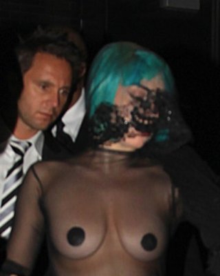 Lady Gaga Showing Tits Under Her See Thru Dress