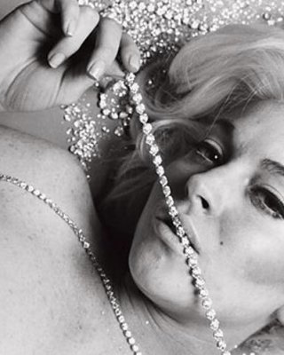 Actress Lindsay Lohan showing her huge freckled tits #75423680