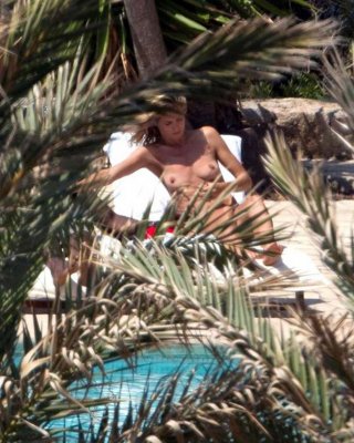 Heidi klum fucking sexy und heiß bikini und topless paparazzi photos
 #75293340