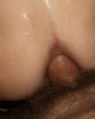 Bilder von Babes, die ihre Arschlöcher gefickt und gestopft bekommen
 #69037068