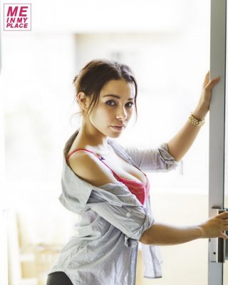 Jessica Parker Kennedy wearing sexy lingerie at home #75200324