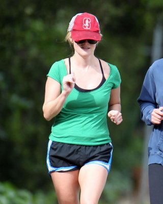 Reese Witherspoon Leggy In Shorts Jogging In Brentwood