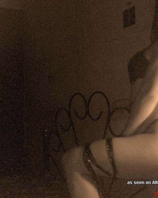 Bildkompilation einer asiatischen Schlampe in ihrer sexy Reizwäsche
 #69876622