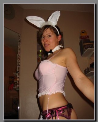 Amateur girlfriend dressed like a bunny sucking cock #77712197