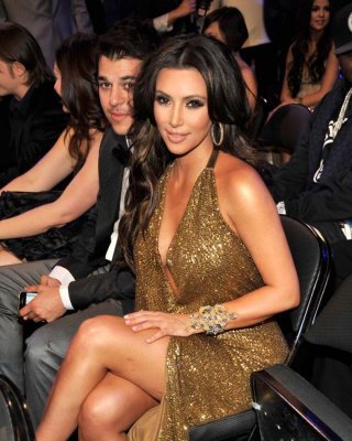 Kim Kardashian Looking Amazing In Bikini On Beach And Leggy In Silk Dress Papara