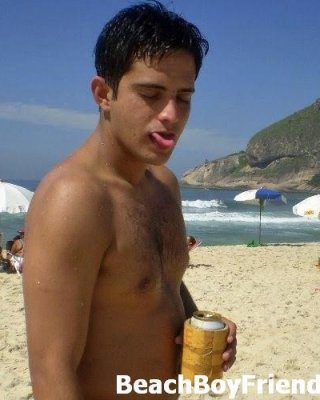 Hot Pictures And Videos Of Amateur Guys By The Sea