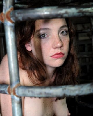 Elise graves ist der Star unserer Show, aber für nur ein kleines bisschen wird sie 
 #72012401